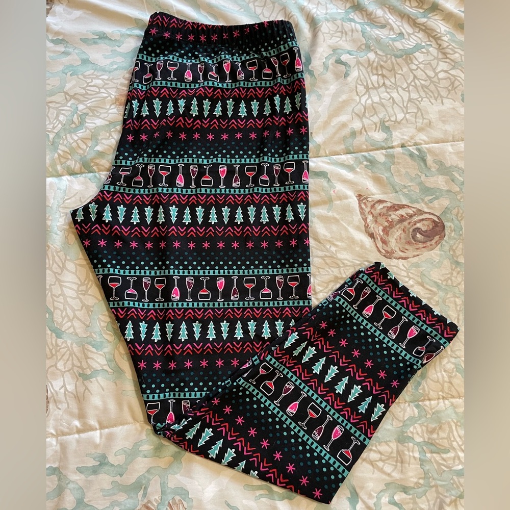 Apt 9 Holiday Wine Leggings